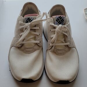 Columbia White and Beige Sneakers